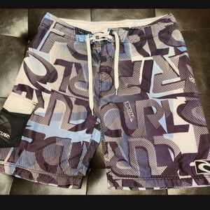 Mens Sz 33 Gently Worn Rip Curl Board Shorts in Like New Condition with no flaws